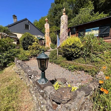 Les Trois Fenetres Bed & Breakfast Beauficel Exterior foto